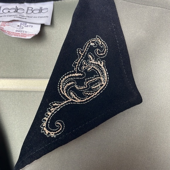 Vintage LESLIE BELLE Blazer front zip embroidery sage green - Picture 3 of 15